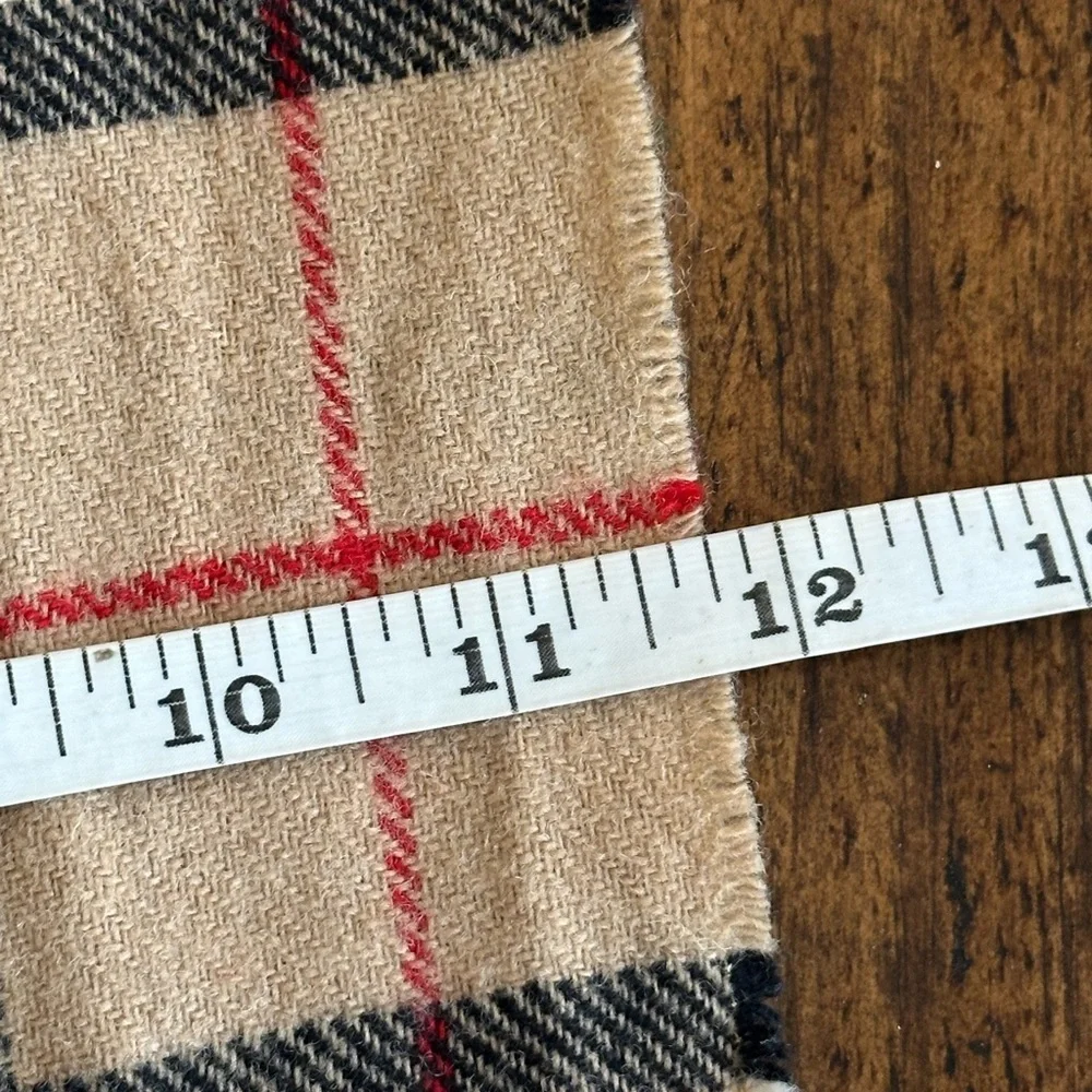 Foxford Woolen Mills | Fawn Check Lambswool Scarf